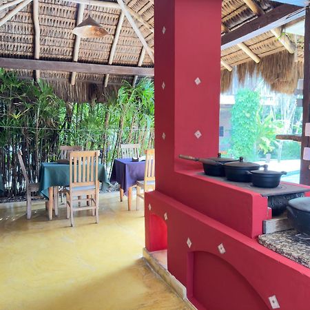 Pousada North Shore Maresias - 2 Quadras Da Praia - Casas De 2 Quartos - 80 M2 -2 Banheiros -Piscina Sauna - Estacion-Churrasq Privativa -Wifi Animais De Peq Porte Roupa De Cama E Banho Εξωτερικό φωτογραφία